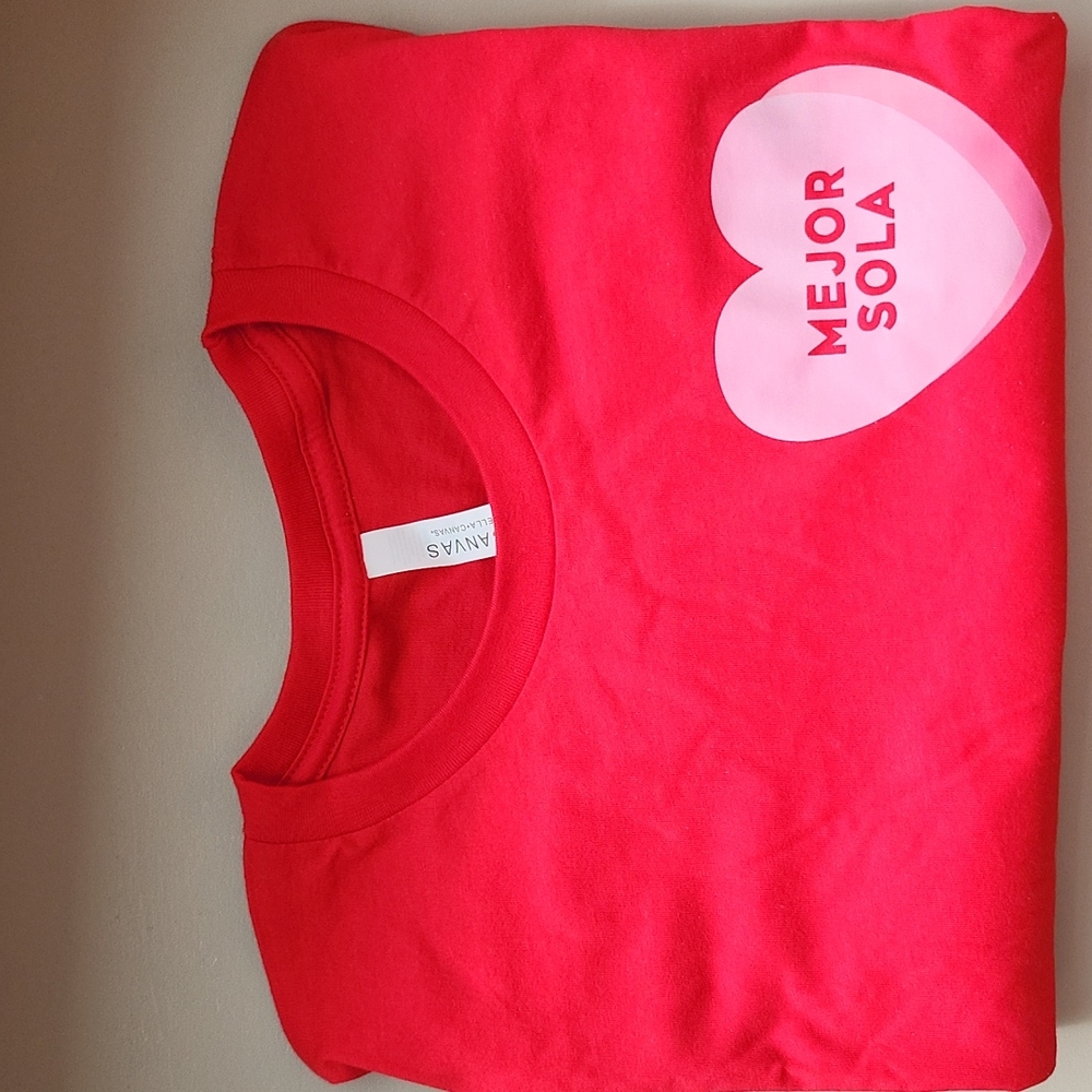 Mejor Sola Valentine's candy tshirt